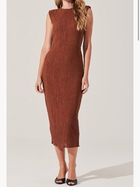 ASTR the label Plissé maxi dress
